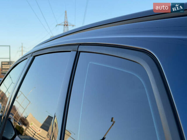 Синій Фольксваген Туарег, об'ємом двигуна 2.97 л та пробігом 90 тис. км за 37700 $, фото 10 на Automoto.ua