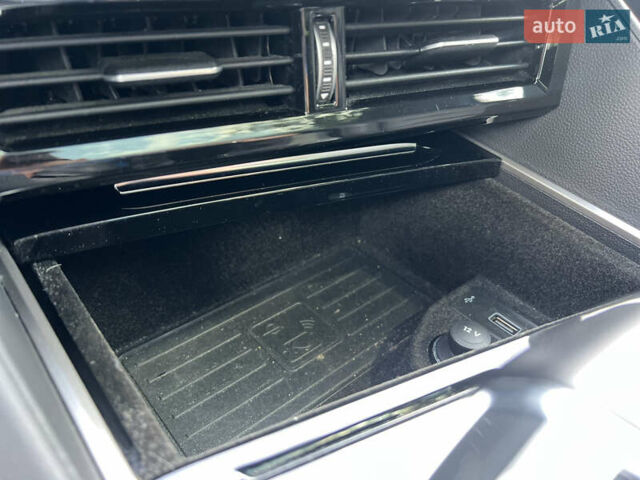 Синій Фольксваген Туарег, об'ємом двигуна 4 л та пробігом 144 тис. км за 52900 $, фото 13 на Automoto.ua