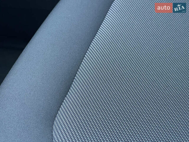 Синій Фольксваген Туарег, об'ємом двигуна 2.97 л та пробігом 90 тис. км за 37700 $, фото 39 на Automoto.ua