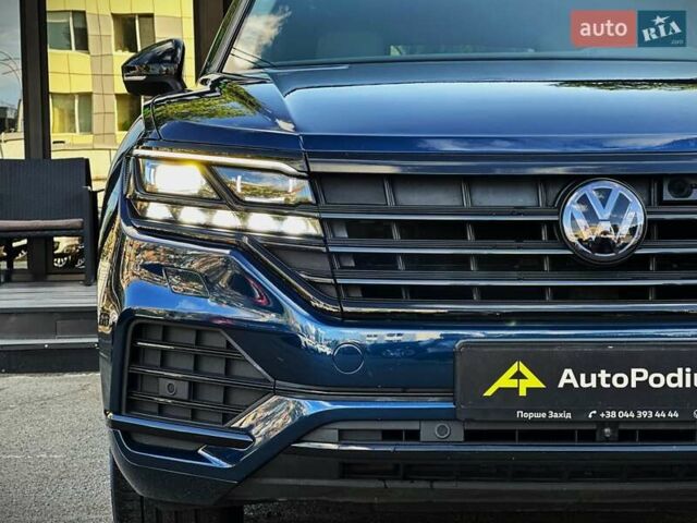 Синій Фольксваген Туарег, об'ємом двигуна 2.97 л та пробігом 125 тис. км за 59000 $, фото 3 на Automoto.ua