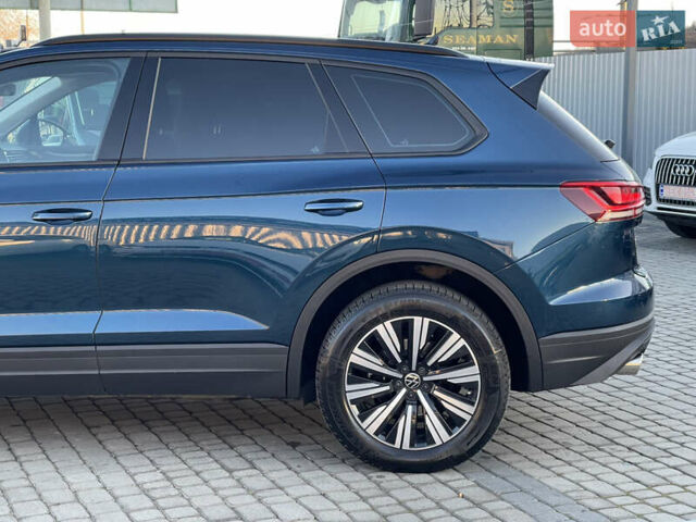 Синій Фольксваген Туарег, об'ємом двигуна 2.97 л та пробігом 90 тис. км за 37700 $, фото 14 на Automoto.ua