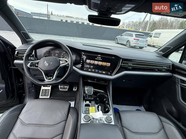 Синий Фольксваген Туарег, объемом двигателя 3.96 л и пробегом 122 тыс. км за 61900 $, фото 48 на Automoto.ua
