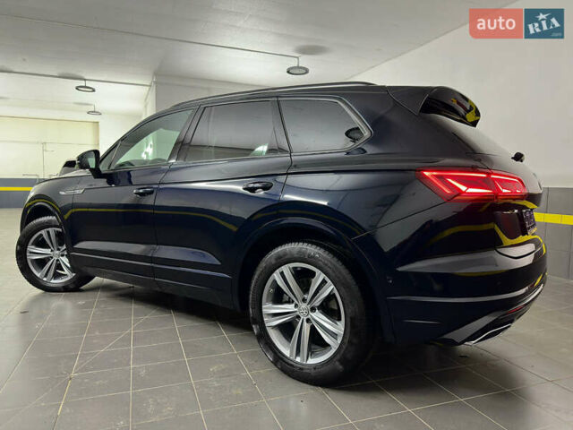 Синій Фольксваген Туарег, об'ємом двигуна 3 л та пробігом 117 тис. км за 52999 $, фото 9 на Automoto.ua