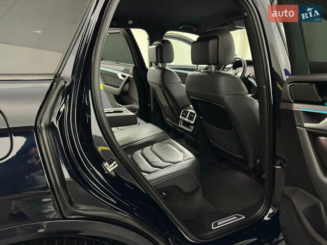 Синій Фольксваген Туарег, об'ємом двигуна 3 л та пробігом 117 тис. км за 52999 $, фото 46 на Automoto.ua