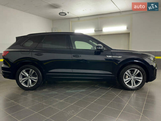 Синій Фольксваген Туарег, об'ємом двигуна 3 л та пробігом 117 тис. км за 52999 $, фото 22 на Automoto.ua