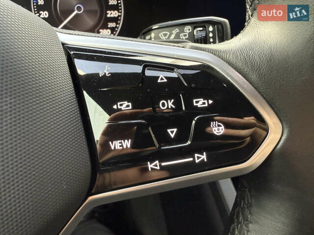 Синий Фольксваген Туарег, объемом двигателя 3 л и пробегом 88 тыс. км за 52000 $, фото 16 на Automoto.ua