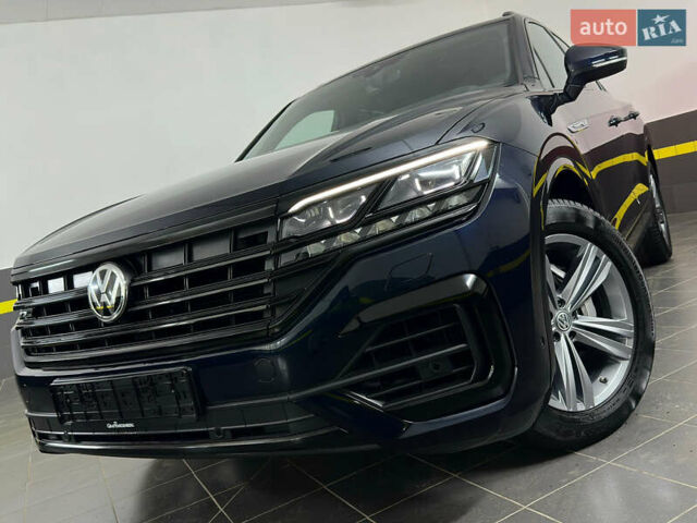 Синій Фольксваген Туарег, об'ємом двигуна 3 л та пробігом 117 тис. км за 52999 $, фото 4 на Automoto.ua