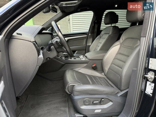 Синий Фольксваген Туарег, объемом двигателя 3 л и пробегом 88 тыс. км за 52000 $, фото 8 на Automoto.ua