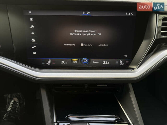 Синий Фольксваген Туарег, объемом двигателя 3 л и пробегом 88 тыс. км за 52000 $, фото 23 на Automoto.ua