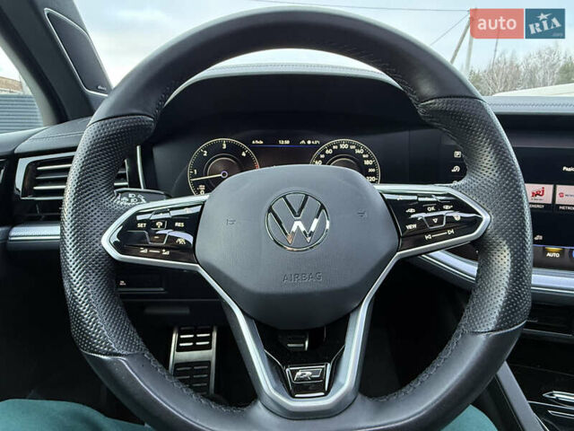 Синий Фольксваген Туарег, объемом двигателя 3.96 л и пробегом 122 тыс. км за 61900 $, фото 67 на Automoto.ua