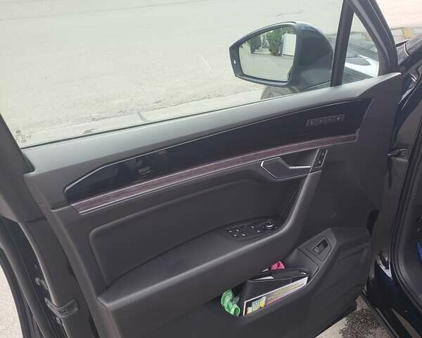 Синій Фольксваген Туарег, об'ємом двигуна 3 л та пробігом 107 тис. км за 37500 $, фото 10 на Automoto.ua