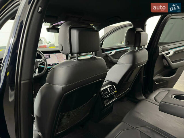 Синій Фольксваген Туарег, об'ємом двигуна 3 л та пробігом 117 тис. км за 52999 $, фото 62 на Automoto.ua