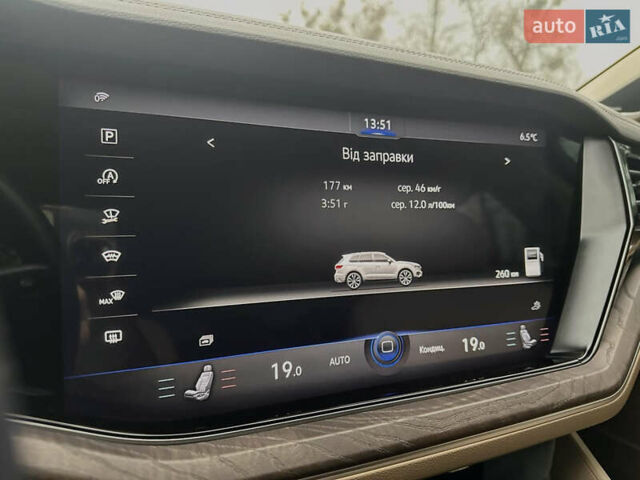 Синий Фольксваген Туарег, объемом двигателя 3 л и пробегом 115 тыс. км за 55000 $, фото 18 на Automoto.ua