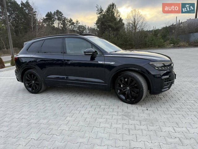 Синий Фольксваген Туарег, объемом двигателя 3.96 л и пробегом 122 тыс. км за 61900 $, фото 17 на Automoto.ua