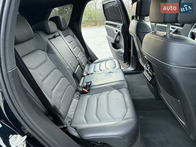 Синий Фольксваген Туарег, объемом двигателя 3.96 л и пробегом 122 тыс. км за 61900 $, фото 59 на Automoto.ua