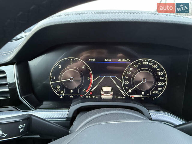 Синий Фольксваген Туарег, объемом двигателя 3.96 л и пробегом 122 тыс. км за 61900 $, фото 66 на Automoto.ua