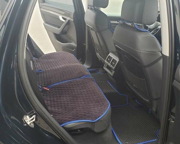 Синій Фольксваген Туарег, об'ємом двигуна 3 л та пробігом 107 тис. км за 37500 $, фото 3 на Automoto.ua