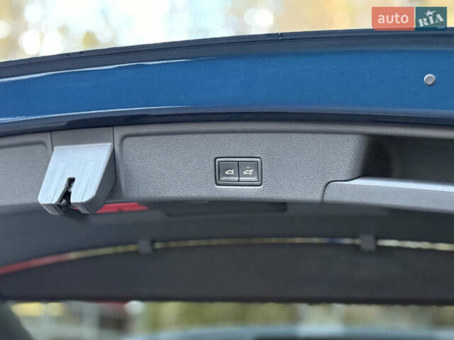 Синій Фольксваген Туарег, об'ємом двигуна 2.97 л та пробігом 145 тис. км за 54800 $, фото 37 на Automoto.ua