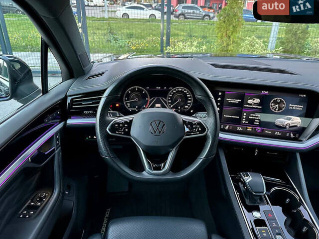 Синий Фольксваген Туарег, объемом двигателя 3 л и пробегом 74 тыс. км за 68700 $, фото 48 на Automoto.ua