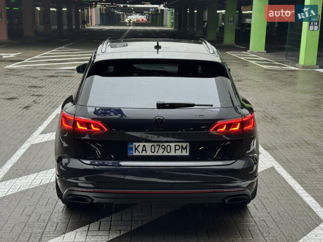 Синий Фольксваген Туарег, объемом двигателя 3 л и пробегом 74 тыс. км за 62700 $, фото 4 на Automoto.ua