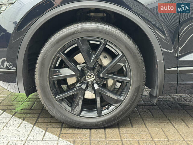 Синий Фольксваген Туарег, объемом двигателя 3 л и пробегом 74 тыс. км за 62700 $, фото 9 на Automoto.ua