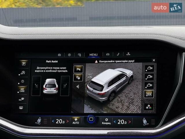 Синий Фольксваген Туарег, объемом двигателя 3 л и пробегом 51 тыс. км за 59999 $, фото 99 на Automoto.ua