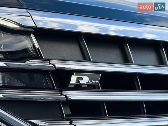 Синий Фольксваген Туарег, объемом двигателя 3 л и пробегом 51 тыс. км за 59999 $, фото 16 на Automoto.ua