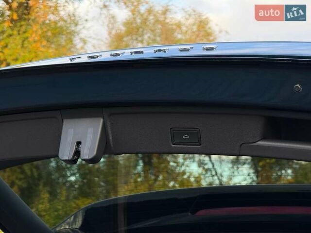 Синий Фольксваген Туарег, объемом двигателя 3 л и пробегом 51 тыс. км за 59999 $, фото 72 на Automoto.ua