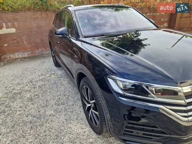 Синий Фольксваген Туарег, объемом двигателя 2.97 л и пробегом 69 тыс. км за 54900 $, фото 6 на Automoto.ua
