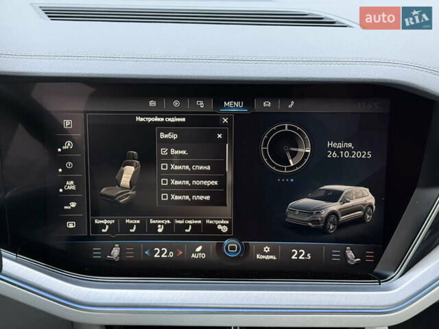 Синій Фольксваген Туарег, об'ємом двигуна 2.97 л та пробігом 145 тис. км за 54800 $, фото 36 на Automoto.ua