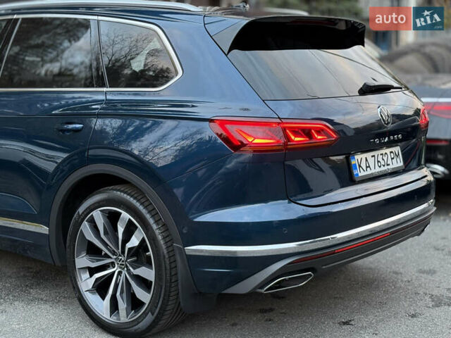Синій Фольксваген Туарег, об'ємом двигуна 2.97 л та пробігом 145 тис. км за 54800 $, фото 11 на Automoto.ua