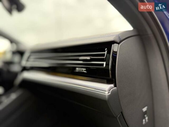 Синий Фольксваген Туарег, объемом двигателя 3 л и пробегом 83 тыс. км за 60900 $, фото 32 на Automoto.ua