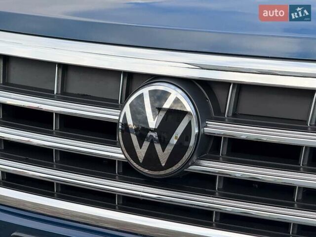 Синий Фольксваген Туарег, объемом двигателя 3 л и пробегом 51 тыс. км за 59999 $, фото 17 на Automoto.ua