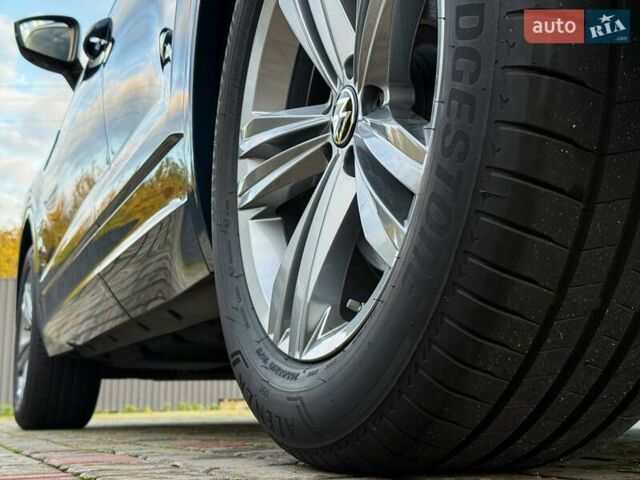 Синий Фольксваген Туарег, объемом двигателя 3 л и пробегом 51 тыс. км за 59999 $, фото 30 на Automoto.ua