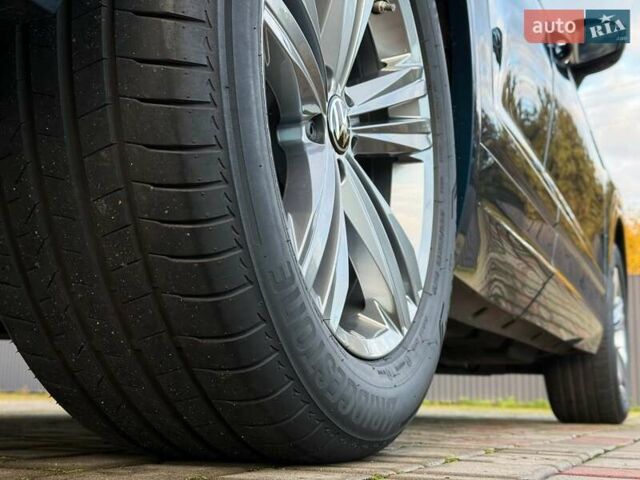 Синий Фольксваген Туарег, объемом двигателя 3 л и пробегом 51 тыс. км за 59999 $, фото 29 на Automoto.ua