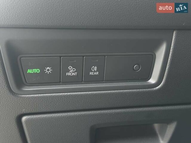 Синий Фольксваген Туарег, объемом двигателя 2.97 л и пробегом 170 тыс. км за 49999 $, фото 26 на Automoto.ua