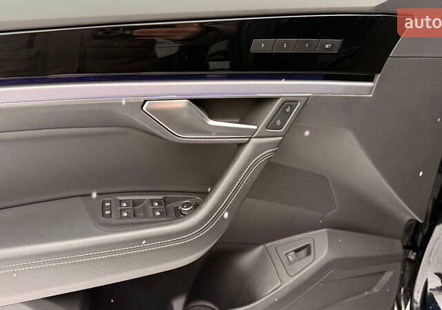 Синий Фольксваген Туарег, объемом двигателя 2.97 л и пробегом 163 тыс. км за 55000 $, фото 25 на Automoto.ua