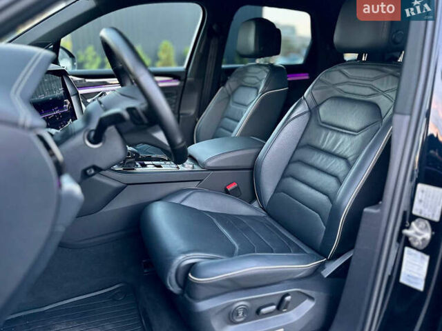 Синий Фольксваген Туарег, объемом двигателя 3 л и пробегом 74 тыс. км за 68700 $, фото 41 на Automoto.ua