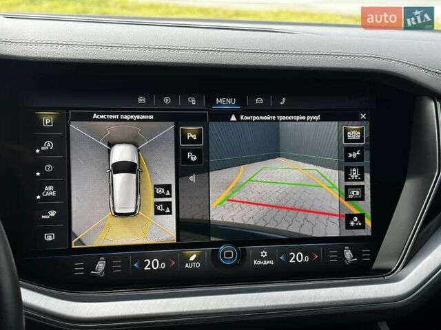 Синий Фольксваген Туарег, объемом двигателя 2.97 л и пробегом 170 тыс. км за 49999 $, фото 40 на Automoto.ua