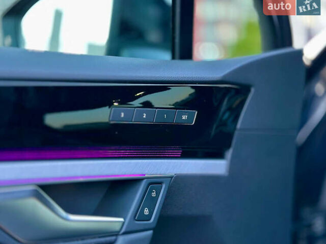 Синий Фольксваген Туарег, объемом двигателя 3 л и пробегом 74 тыс. км за 68700 $, фото 22 на Automoto.ua