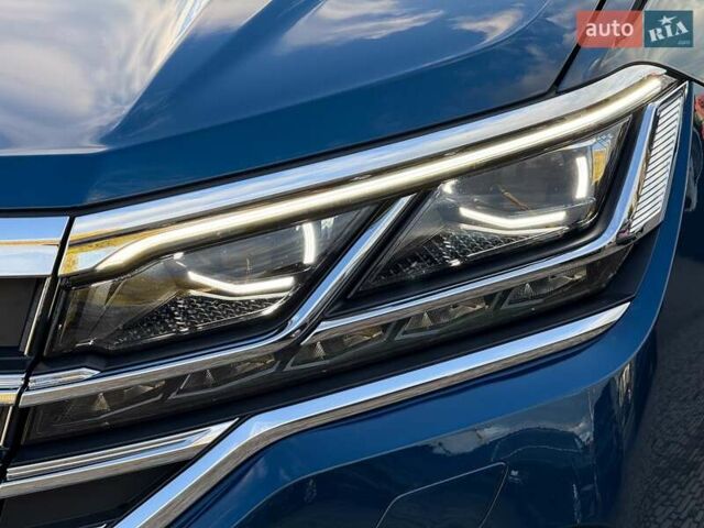 Синий Фольксваген Туарег, объемом двигателя 3 л и пробегом 51 тыс. км за 59999 $, фото 13 на Automoto.ua