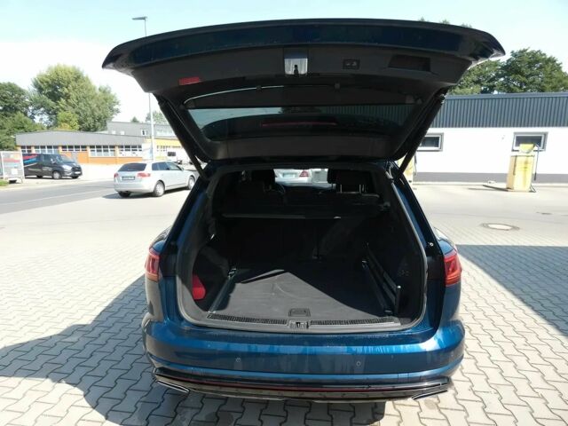 Синий Фольксваген Туарег, объемом двигателя 3 л и пробегом 12 тыс. км за 42500 $, фото 11 на Automoto.ua