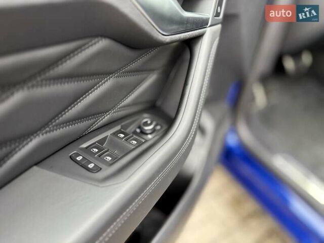 Синій Фольксваген Туарег, об'ємом двигуна 3 л та пробігом 83 тис. км за 54499 $, фото 18 на Automoto.ua