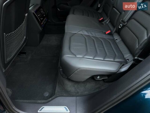 Синий Фольксваген Туарег, объемом двигателя 3 л и пробегом 51 тыс. км за 59999 $, фото 64 на Automoto.ua