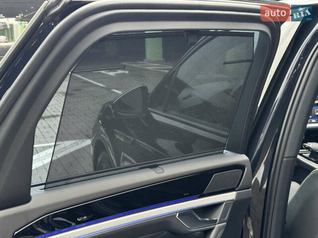 Синий Фольксваген Туарег, объемом двигателя 3 л и пробегом 74 тыс. км за 62700 $, фото 23 на Automoto.ua