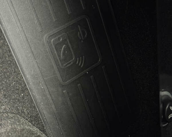 Синий Фольксваген Туарег, объемом двигателя 3 л и пробегом 74 тыс. км за 62700 $, фото 48 на Automoto.ua