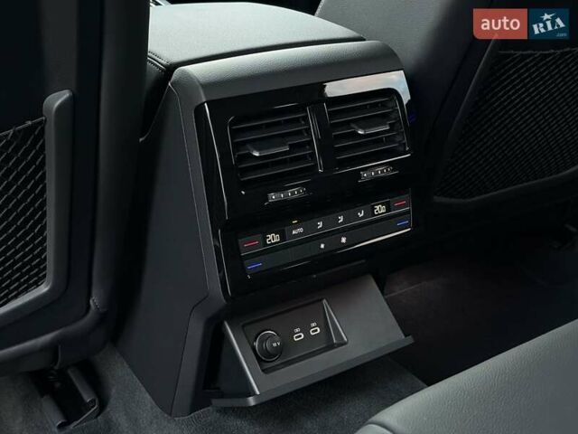 Синий Фольксваген Туарег, объемом двигателя 3 л и пробегом 51 тыс. км за 59999 $, фото 66 на Automoto.ua