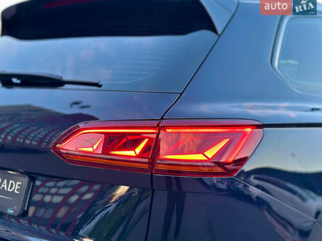 Синий Фольксваген Туарег, объемом двигателя 3 л и пробегом 74 тыс. км за 68700 $, фото 15 на Automoto.ua