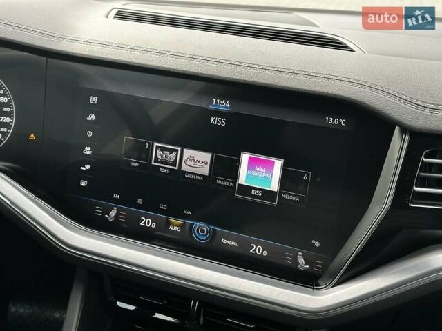 Синий Фольксваген Туарег, объемом двигателя 2.97 л и пробегом 170 тыс. км за 49999 $, фото 32 на Automoto.ua