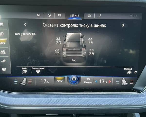 Синий Фольксваген Туарег, объемом двигателя 2.97 л и пробегом 160 тыс. км за 56600 $, фото 13 на Automoto.ua